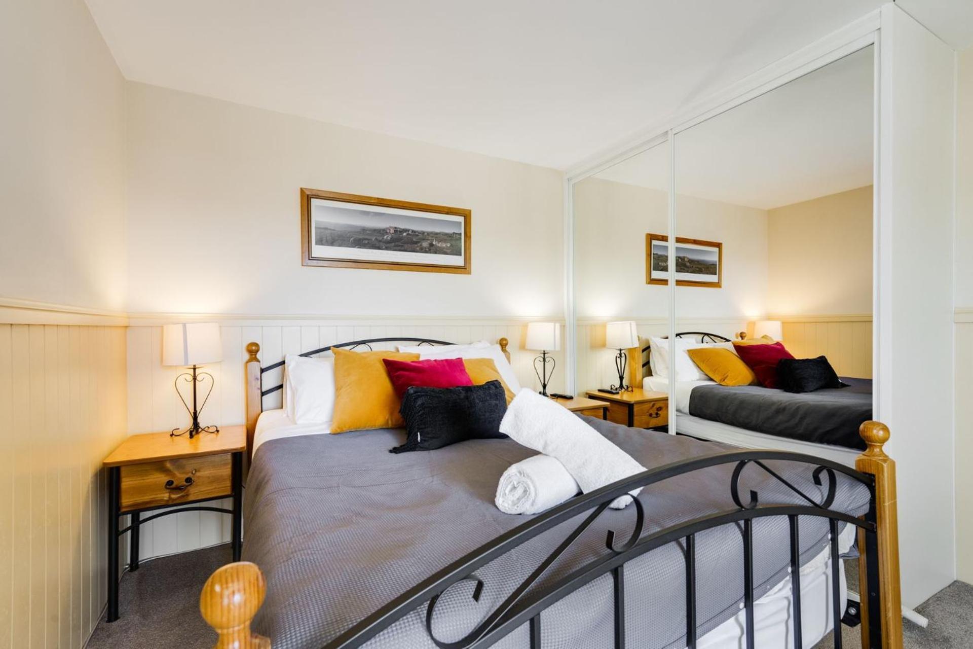 Dromaius 5 - 3Br Townhouse L Lake Views L Spa Bath L Wifi L Bbq Джиндабайн Екстериор снимка