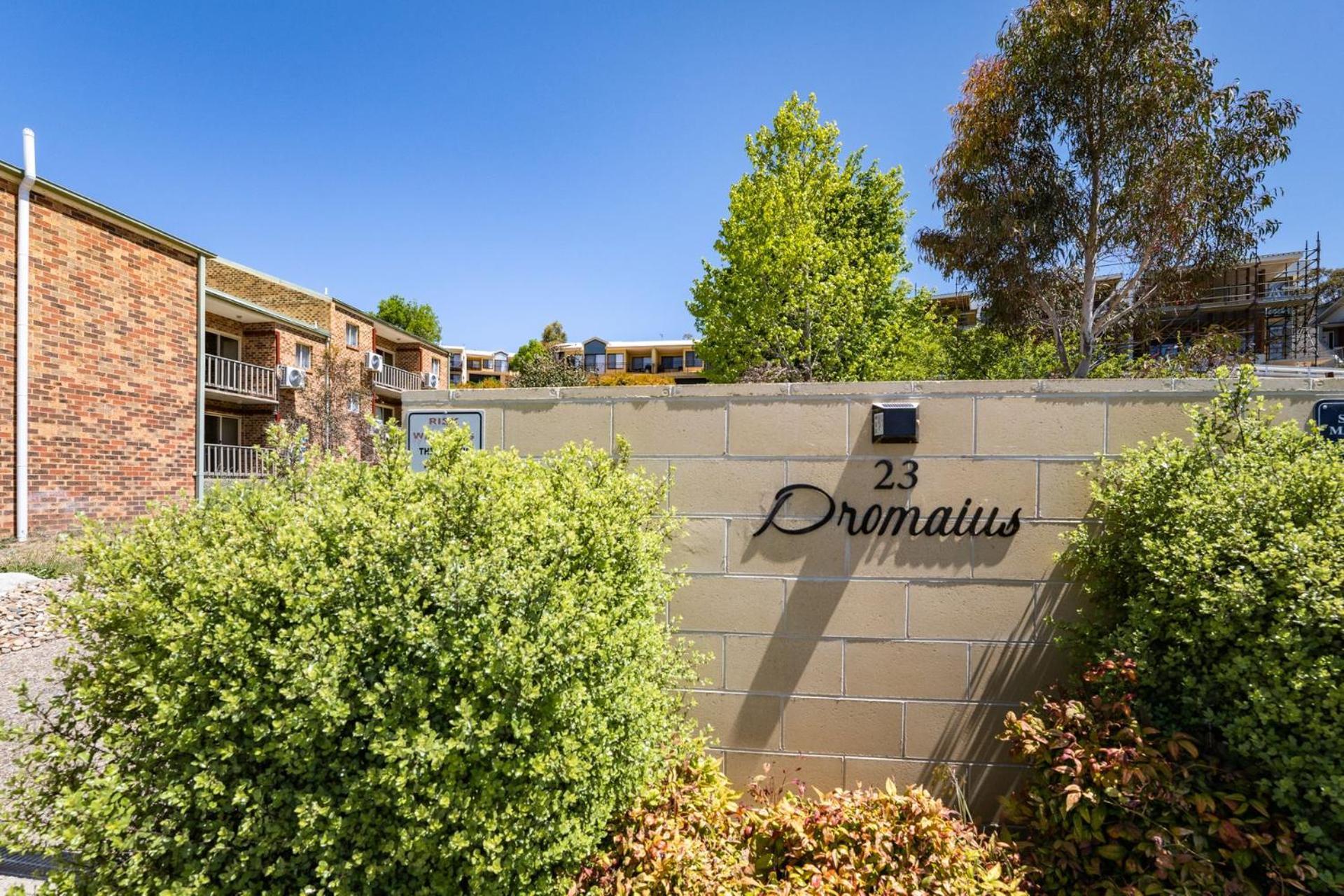 Dromaius 5 - 3Br Townhouse L Lake Views L Spa Bath L Wifi L Bbq Джиндабайн Екстериор снимка